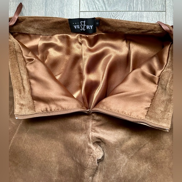 Suede Women's Pants Size 10 - Picture 5 of 9